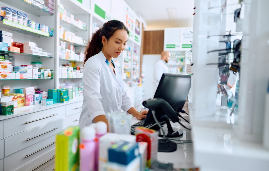 creare curriculum farmacista